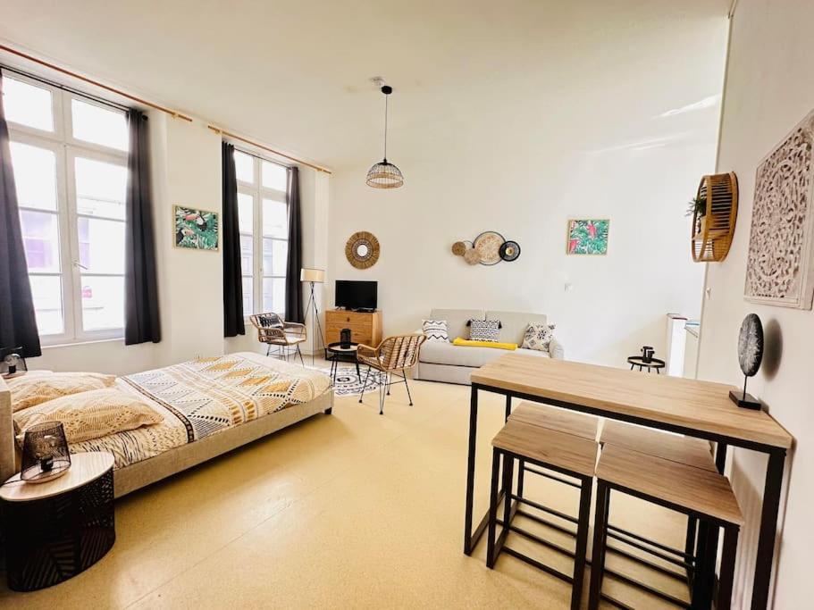 Appartement Confortable Laon Exteriör bild